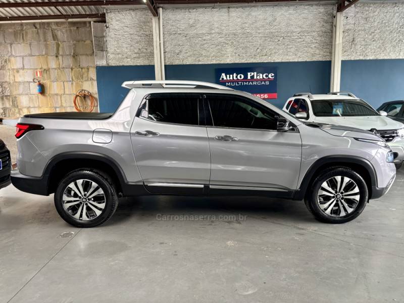 FIAT - TORO - 2021/2022 - Prata - Sob Consulta