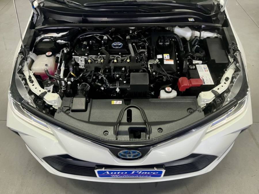 TOYOTA - COROLLA - 2020/2021 - Branca - R$ 130.900,00