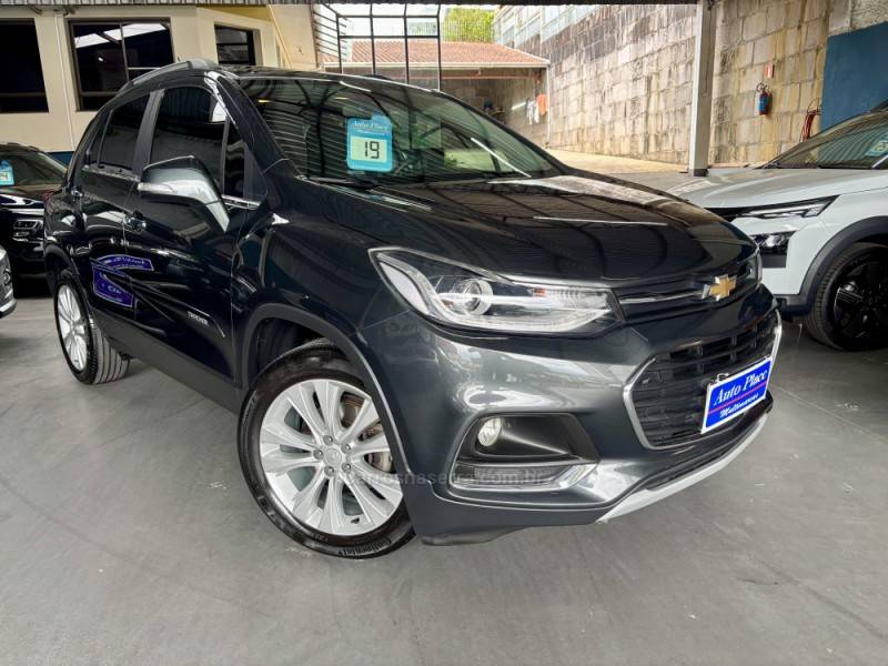 CHEVROLET - TRACKER - 2018/2019 - Cinza - R$ 91.900,00