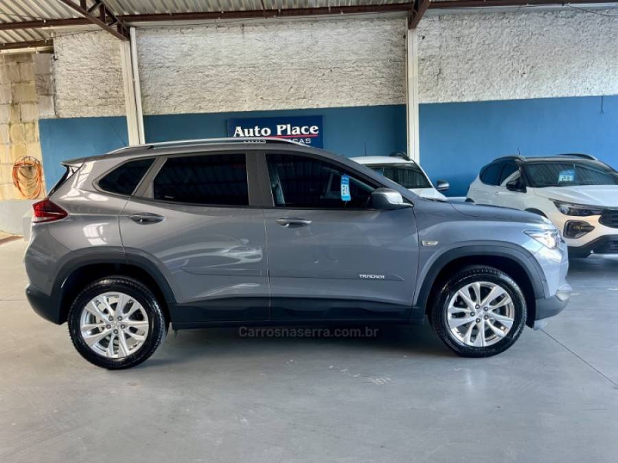 CHEVROLET - TRACKER - 2020/2021 - Cinza - R$ 115.900,00