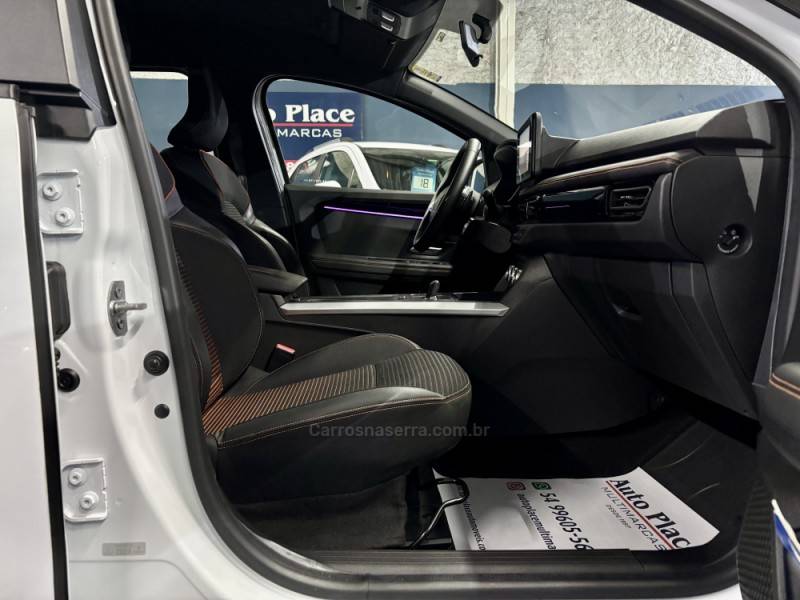 RENAULT - KARDIAN - 2024/2025 - Branca - R$ 118.900,00