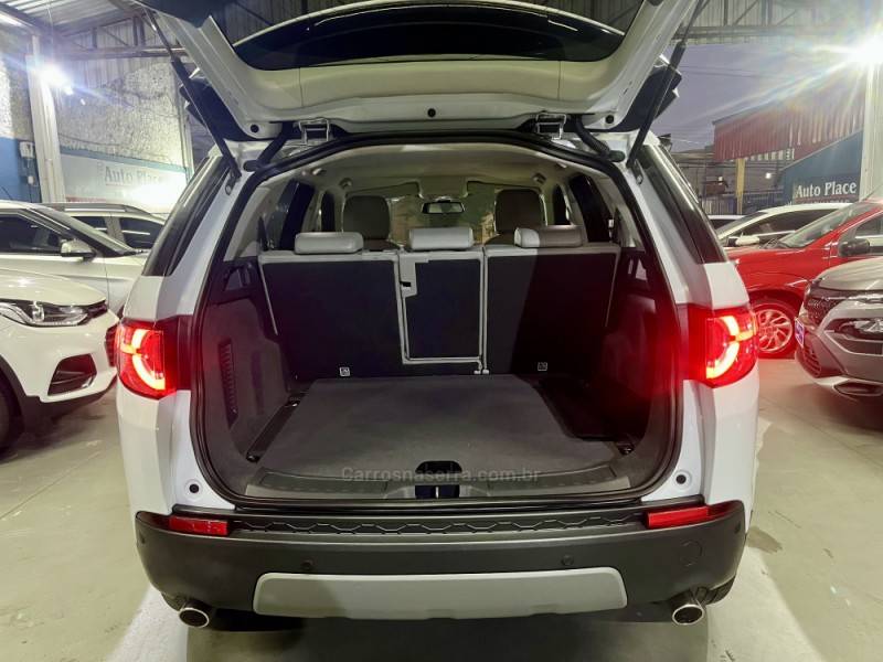 LAND ROVER - DISCOVERY SPORT - 2015/2016 - Branca - R$ 106.900,00