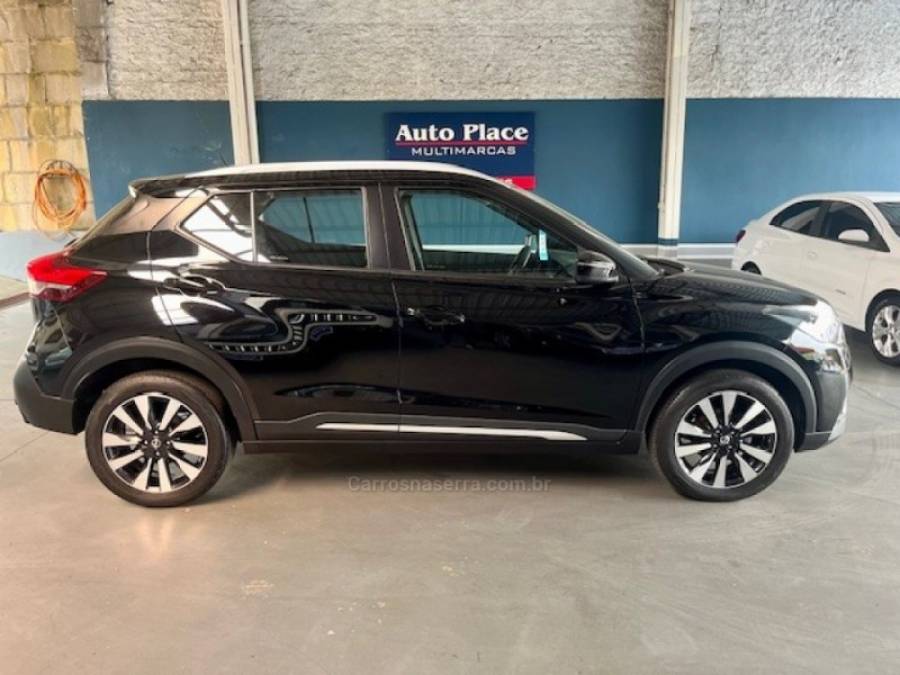 NISSAN - KICKS - 2018/2019 - Preta - R$ 87.000,00