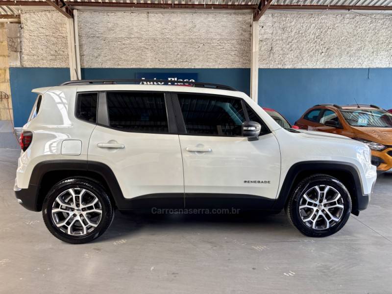 JEEP - RENEGADE - 2023/2024 - Branca - R$ 118.900,00