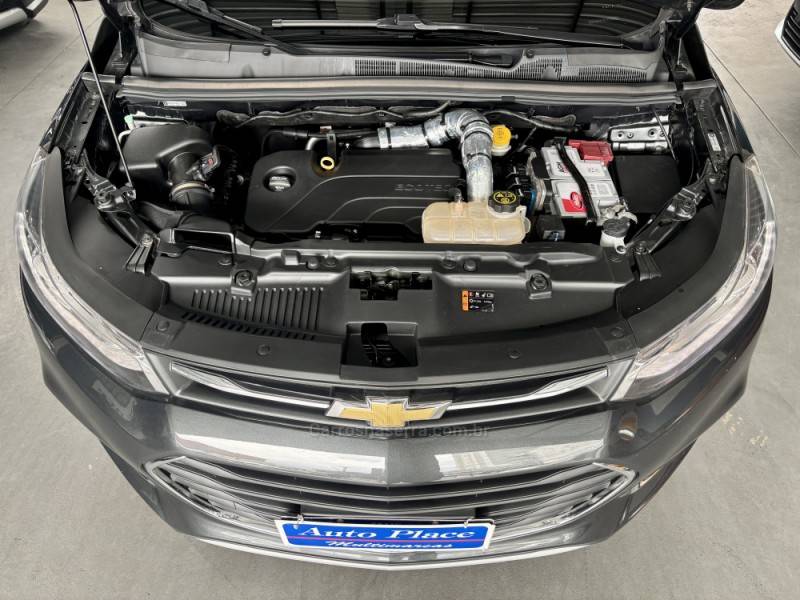 CHEVROLET - TRACKER - 2018/2019 - Cinza - R$ 91.900,00