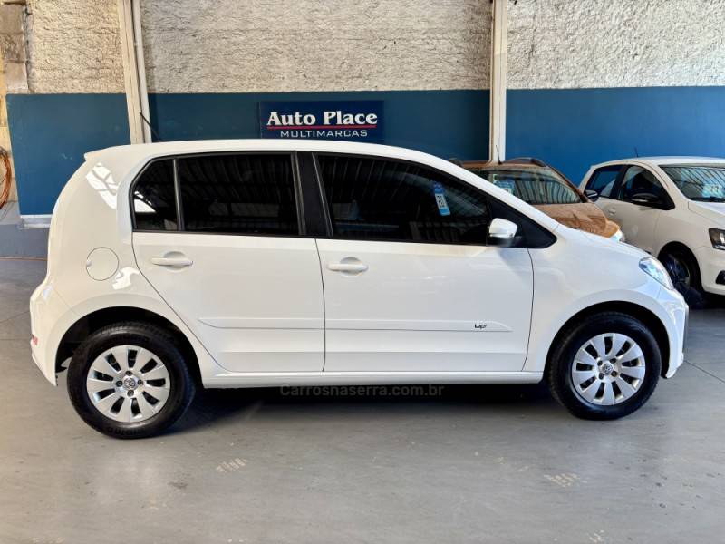 VOLKSWAGEN - UP - 2019/2020 - Branca - R$ 61.900,00