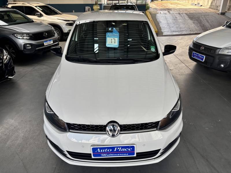 VOLKSWAGEN - FOX - 2017/2017 - Branca - R$ 58.900,00