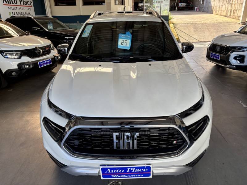 FIAT - TORO - 2024/2025 - Branca - R$ 185.900,00