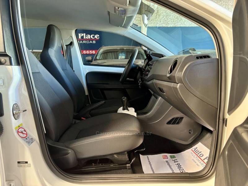 VOLKSWAGEN - UP - 2019/2020 - Branca - R$ 61.900,00