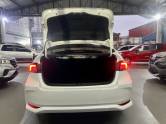 TOYOTA - COROLLA - 2020/2021 - Branca - R$ 130.900,00