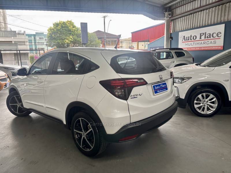 HONDA - HR-V - 2021/2021 - Branca - R$ 117.900,00