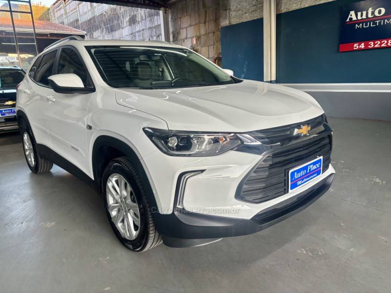 CHEVROLET - TRACKER - 2020/2021 - Branca - R$ 104.900,00