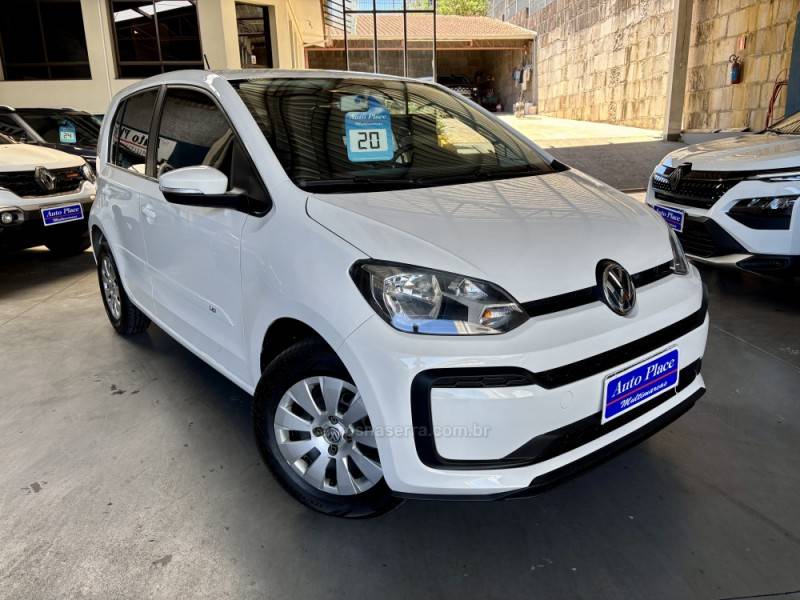 VOLKSWAGEN - UP - 2019/2020 - Branca - R$ 61.900,00