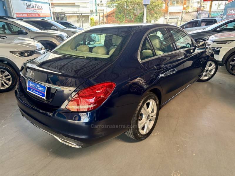 MERCEDES-BENZ - C 180 - 2018/2018 - Azul - R$ 129.900,00