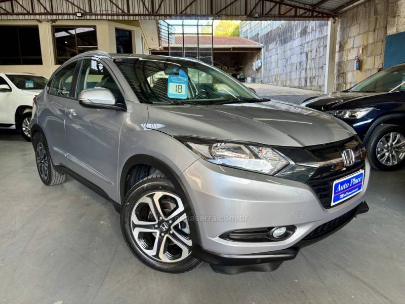HONDA - HR-V - 2017/2018 - Prata - R$ 95.900,00