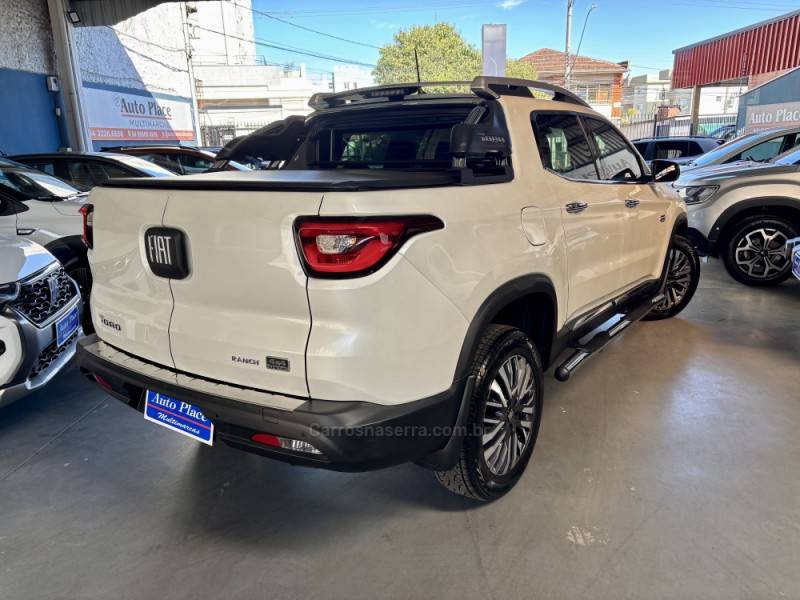 FIAT - TORO - 2024/2025 - Branca - R$ 185.900,00