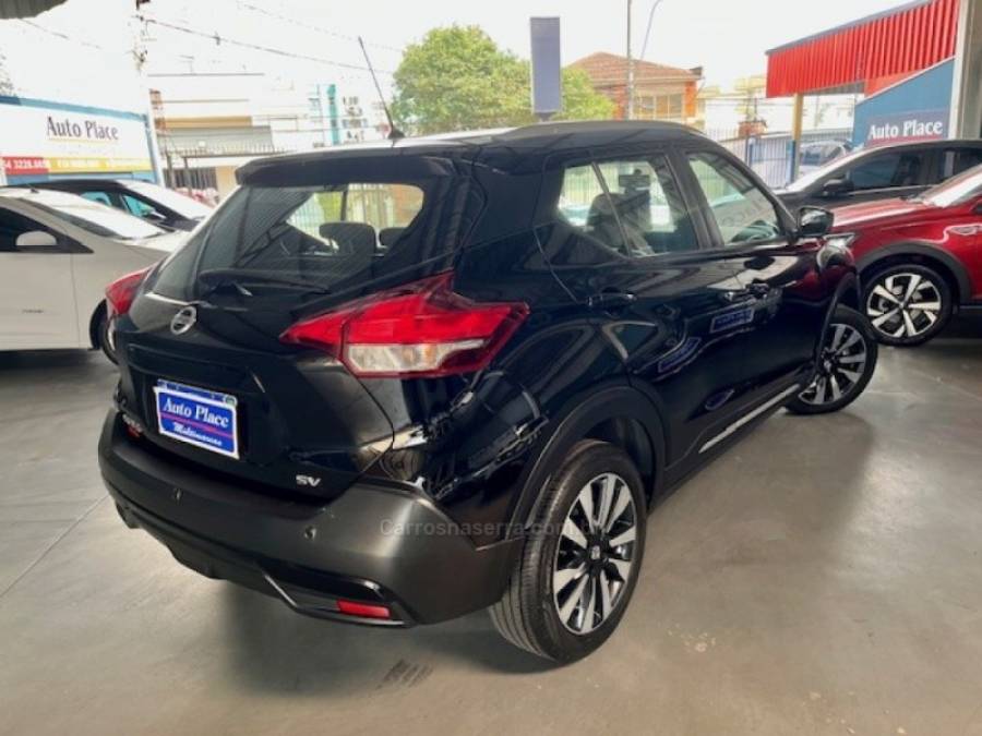 NISSAN - KICKS - 2018/2019 - Preta - R$ 87.000,00