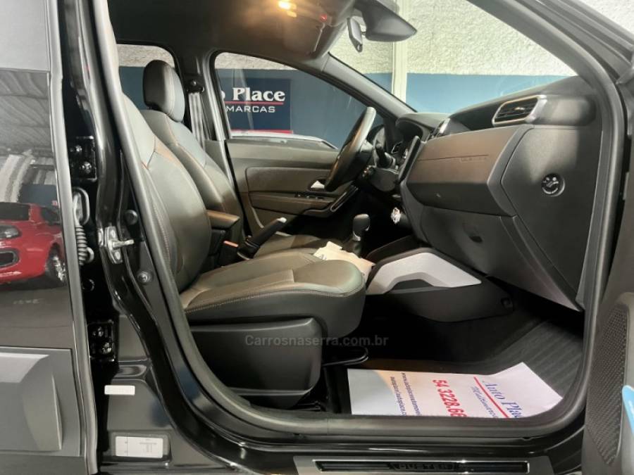 RENAULT - DUSTER - 2024/2025 - Preta - R$ 128.900,00