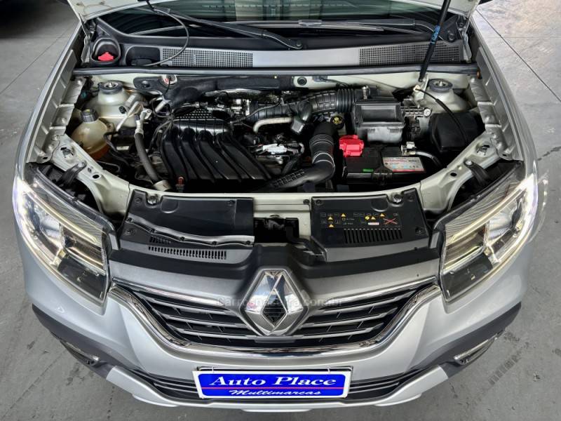 RENAULT - SANDERO - 2021/2022 - Prata - R$ 82.900,00