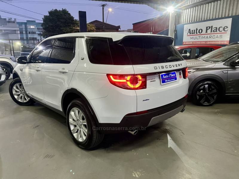 LAND ROVER - DISCOVERY SPORT - 2015/2016 - Branca - R$ 106.900,00