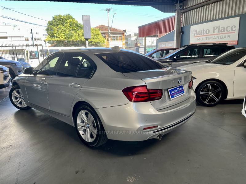 BMW - 320I - 2018/2018 - Prata - R$ 132.900,00