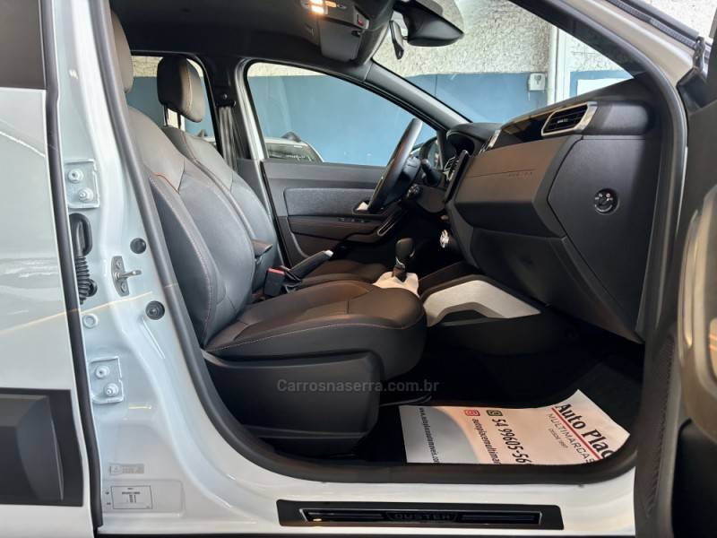 RENAULT - DUSTER - 2025/2026 - Branca - R$ 134.900,00