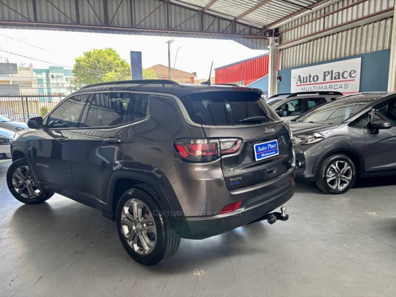 JEEP - COMPASS - 2023/2024 - Cinza - R$ 149.900,00