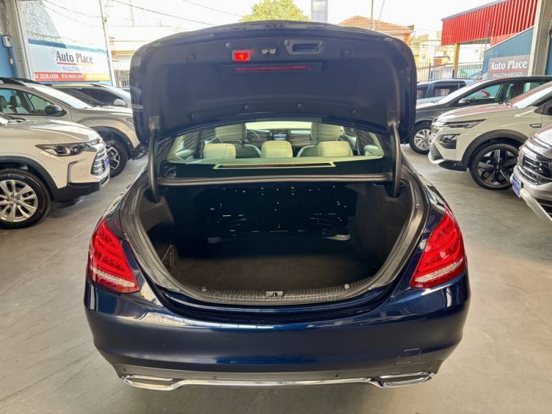 MERCEDES-BENZ - C 180 - 2018/2018 - Azul - R$ 129.900,00