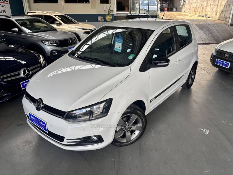 VOLKSWAGEN - FOX - 2017/2017 - Branca - R$ 58.900,00