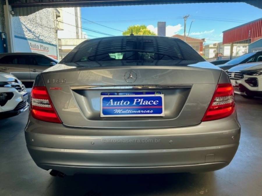 MERCEDES-BENZ - C 180 - 2012/2012 - Prata - R$ 74.900,00