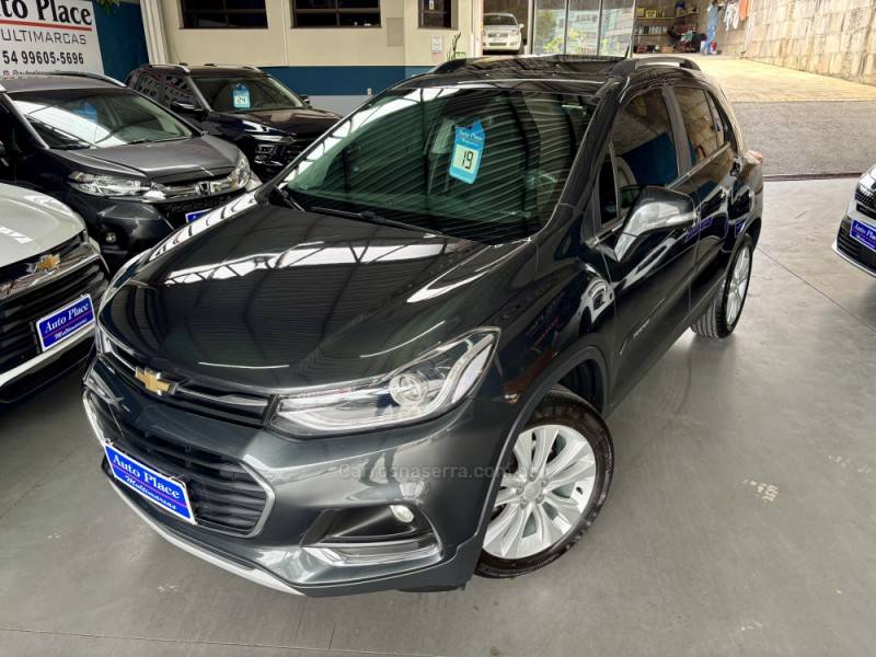 CHEVROLET - TRACKER - 2018/2019 - Cinza - R$ 91.900,00