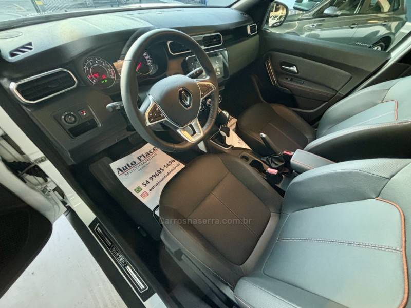 RENAULT - DUSTER - 2025/2026 - Branca - R$ 134.900,00