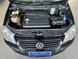VOLKSWAGEN - POLO SEDAN - 2007/2008 - Preta - R$ 33.900,00
