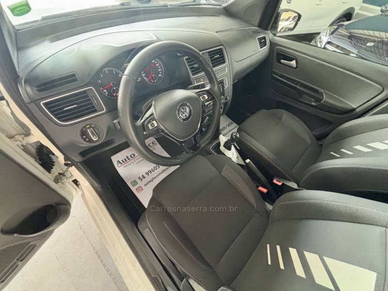 VOLKSWAGEN - FOX - 2017/2017 - Branca - R$ 58.900,00