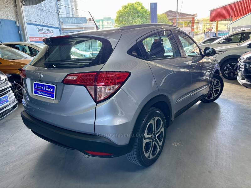 HONDA - HR-V - 2017/2018 - Prata - R$ 95.900,00