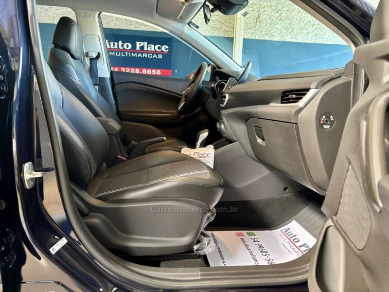 CHEVROLET - TRACKER - 2023/2024 - Azul - R$ 114.900,00