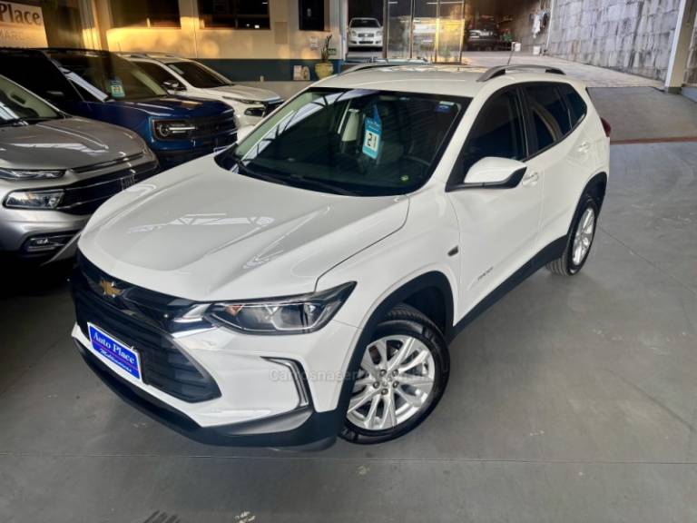 CHEVROLET - TRACKER - 2020/2021 - Branca - R$ 105.900,00