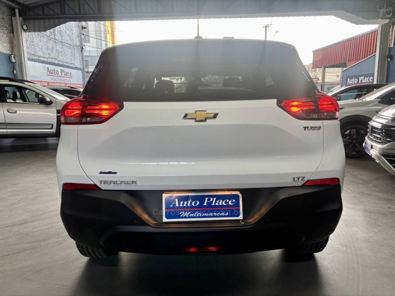 CHEVROLET - TRACKER - 2020/2021 - Branca - R$ 104.900,00