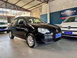 VOLKSWAGEN - POLO SEDAN - 2007/2008 - Preta - R$ 33.900,00