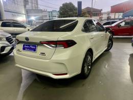 TOYOTA - COROLLA - 2020/2021 - Branca - R$ 124.900,00