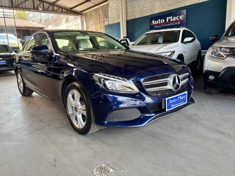 MERCEDES-BENZ - C 180 - 2018/2018 - Azul - R$ 129.900,00